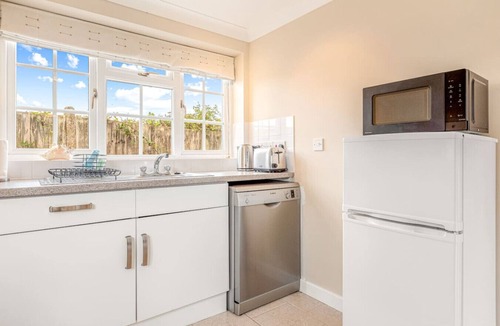 Maidensgrove Apartment | The Mulberry Cottage