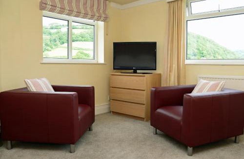 Glyn Ceiriog Hotel | The Mulberry Inn