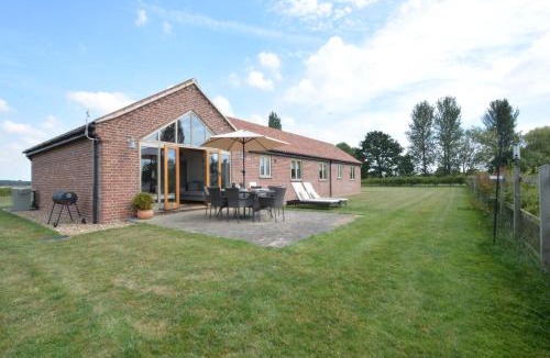 Beccles House | The Mulberry, nr Bungay