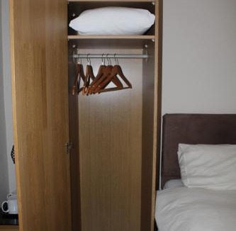 Princetown Bed & Breakfast | The Nags Head Tredegar