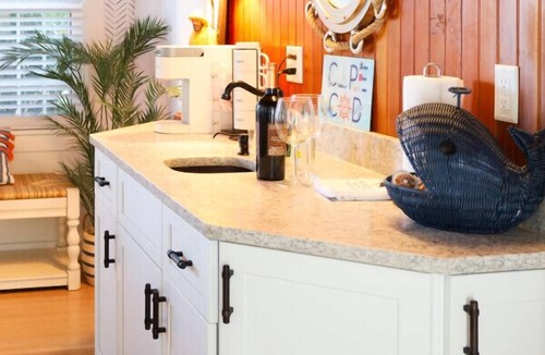 Northwest Harwich Condo | The Nantucket Room Unit - #2