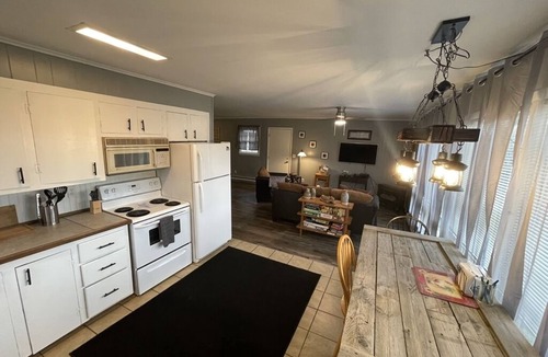 Naples Cottage | The Naples Trailhouse - Finger Lakes Nature Escape