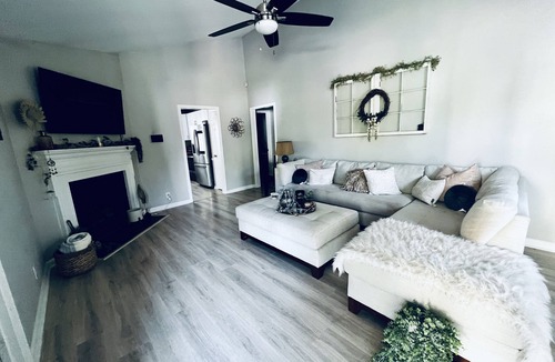 Hermitage House | The Nash Spot