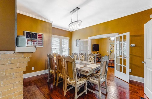 Nashville House | The Nashville White House