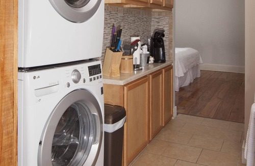 Natchez Apartment | The Natchez Pearl - Professional Suite