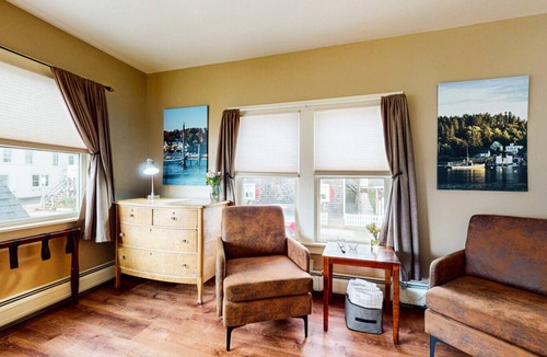 Stonington Apartment | The Nathaniel Bowditch - Inn on the Harbor