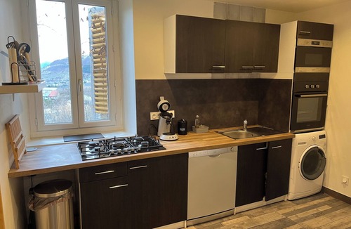 La Motte-d'Aveillans House | The nature house