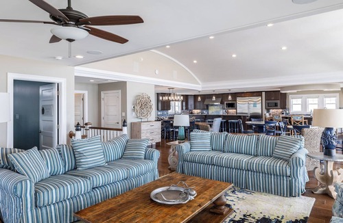 Emerald Isle House | The Nautilus, Oceanfront house in Emerald Isle, NC!