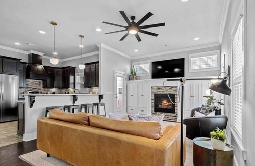 Benton County House | The Neighbor's Nest Near Pinnacle Hills