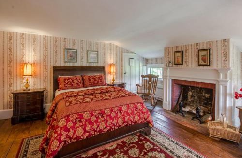 Long Valley Bed & Breakfast | The Neighbour House B&B