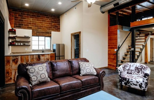 Sheridan Condo | The Nelson Inn