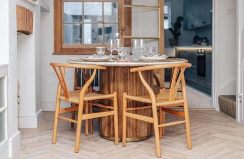 Henley-on-Thames House | The Neptune - Pet friendly