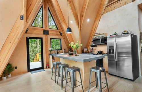 Valley Hill House | The Nest | 3 Side-by-Side Homes w/Hot Tub & Views
