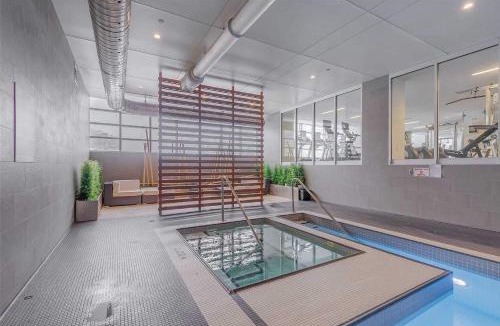 CityPlace Apartment | The Nest