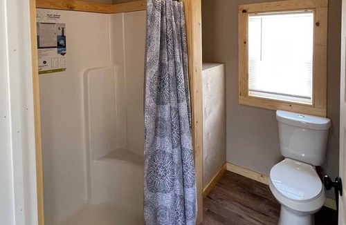 Pipe Creek Cabin | The Nest Cabin Resort - Hummingbird #7