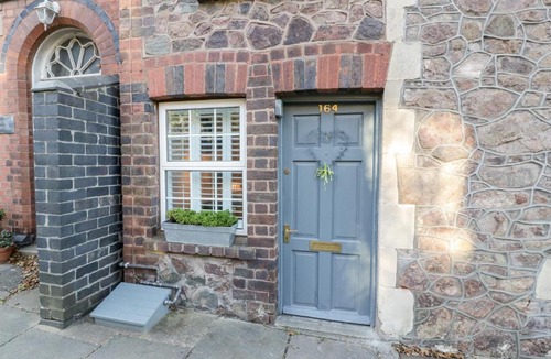 Malvern House | The Nest