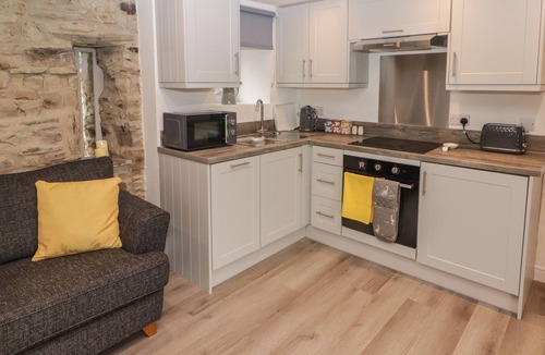 Tavernspite Cottage | The Nest