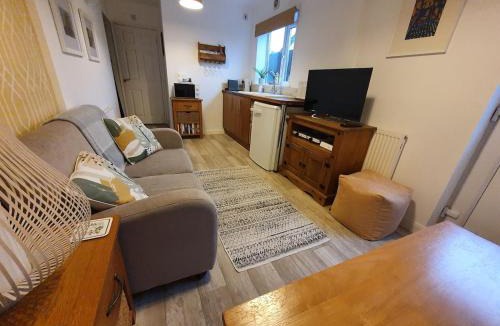 Needingworth Apartment | The Nest