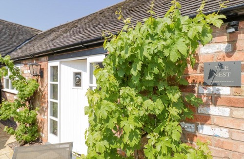 Sutton Cheney House | The Nest