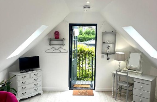 Milland House | The Nest