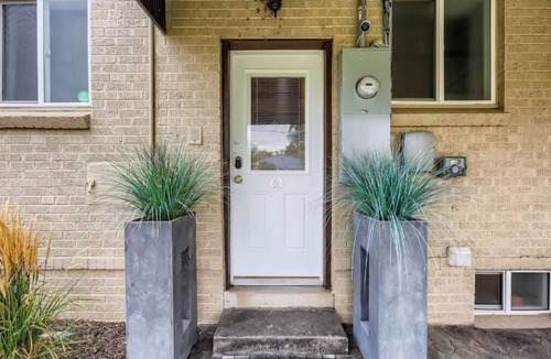 North Park Hill Apartment | the nest on elm