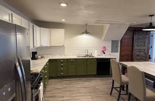 Van Alstyne Apartment | The Nest on West VA Pkwy