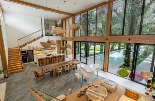 Melayang Villa | The Nest- Panoramic Jungle Luxury Estate with Helipad and Huge Pool