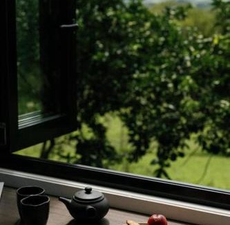 Clunes House | The Nest, Tiny House With a View. Byron Hinterland