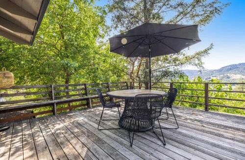 Cloverdale House | The Nest