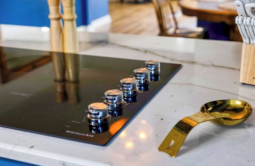 Downtown Klamath Falls House | The Nest with Firepit & Backyard Swings