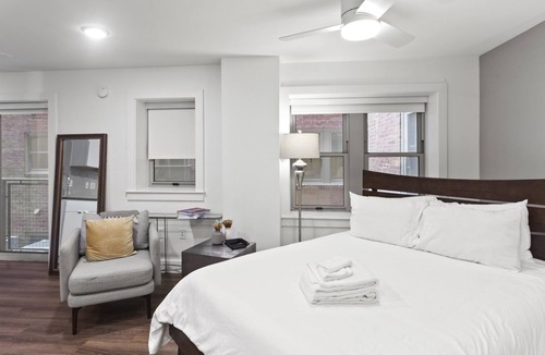 Hanover Place House | THE NETHERLAND - Modern MW Apts with Rooftop by Zencity