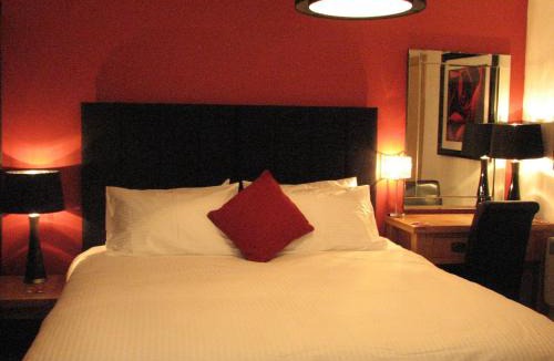 Aberdeen Hotel | The Neuk