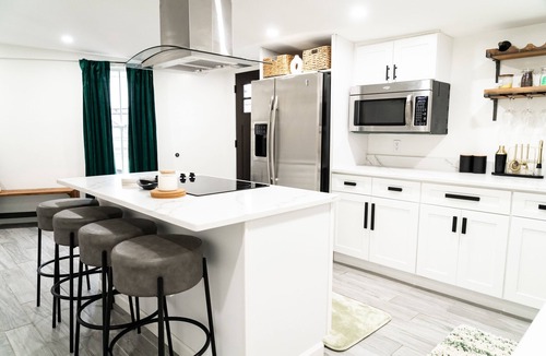 New Hope Apartment | The New Hope Loft Walkable & Serene