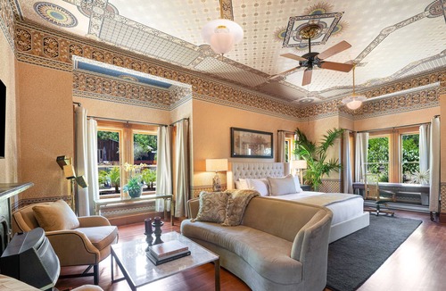 Geyserville Hotel | The New Hope Merrill House