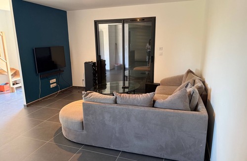 Elbeuf-sur-Andelle House | The new house