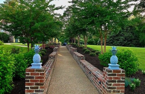New Kent House | The New Kent Ordinary and Bassett's Tavern, Historic Luxury Vacation Rental