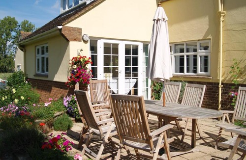 Baldock Bed & Breakfast | The Newnham White House