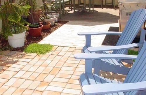 West Newport House | the Newport Family Peninsula Beach HousenA fun, casual + kind family beach spot!