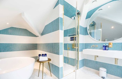 West Cliff Hotel | The Nici