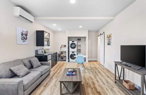 Stanwood Apartment | The Nightingale Nest