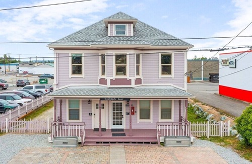 Stanwood Apartment | The Nightingale Nest