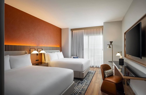 Fort Worth Hotel | The Nobleman Fort Worth, Tapestry Collection By Hilton