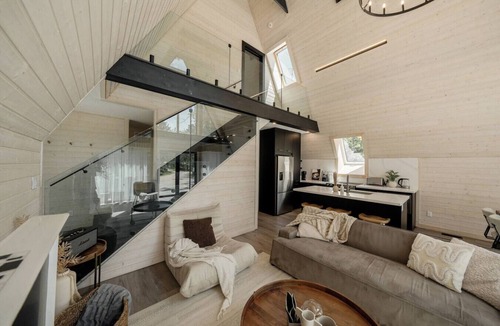 Gravenhurst House | [The Noir]A Truly Unique A-Frame