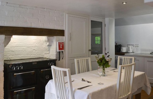 Louth House | The Nook