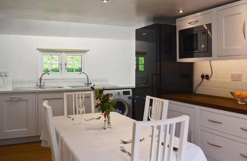 Louth House | The Nook