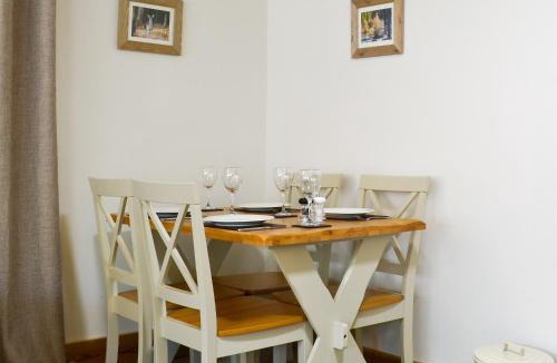 Whitecroft House | The Nook