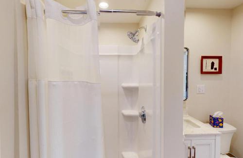 Marion House | The Nook on Landess