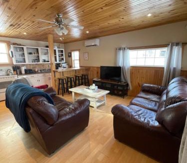 Summerside House | The Nook - Sherbrooke Cottages