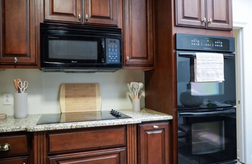 Demopolis Apartment | The Nook