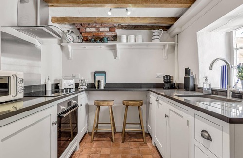 Loughborough House | The Nook with Hot Tub